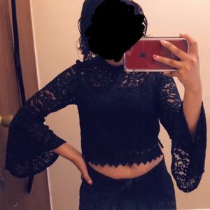 💚 NWT CHOCOLATE Lace Crop Top Burgundy & Black 💚